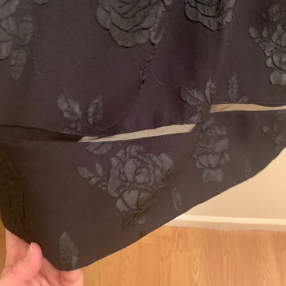 Taylor - Black Floral V Neck Line Dress - Picture 6 of 7